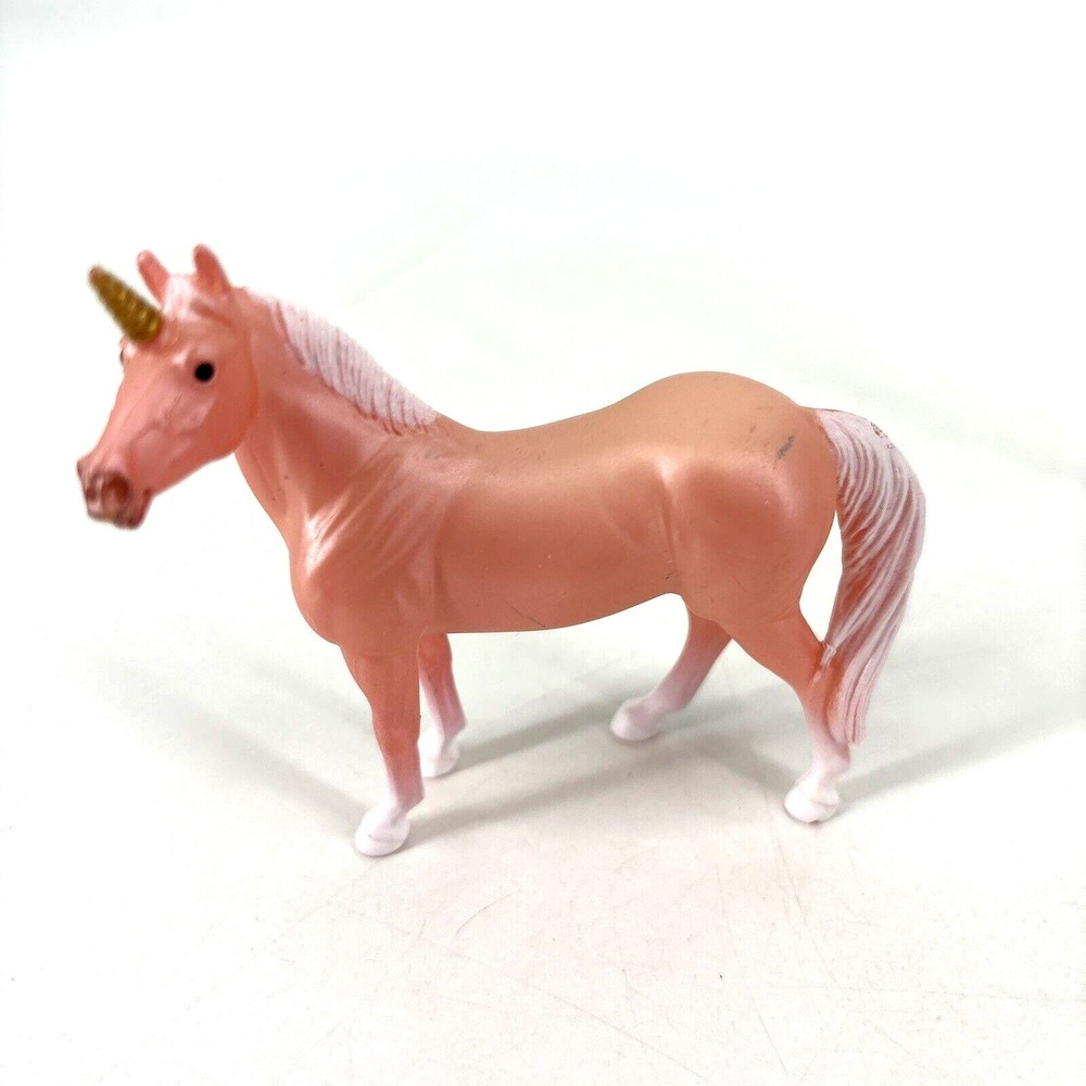 Breyer Stablemates Lot‎ of 5 Unicorns Pink Blue White - Picture 9 of 11